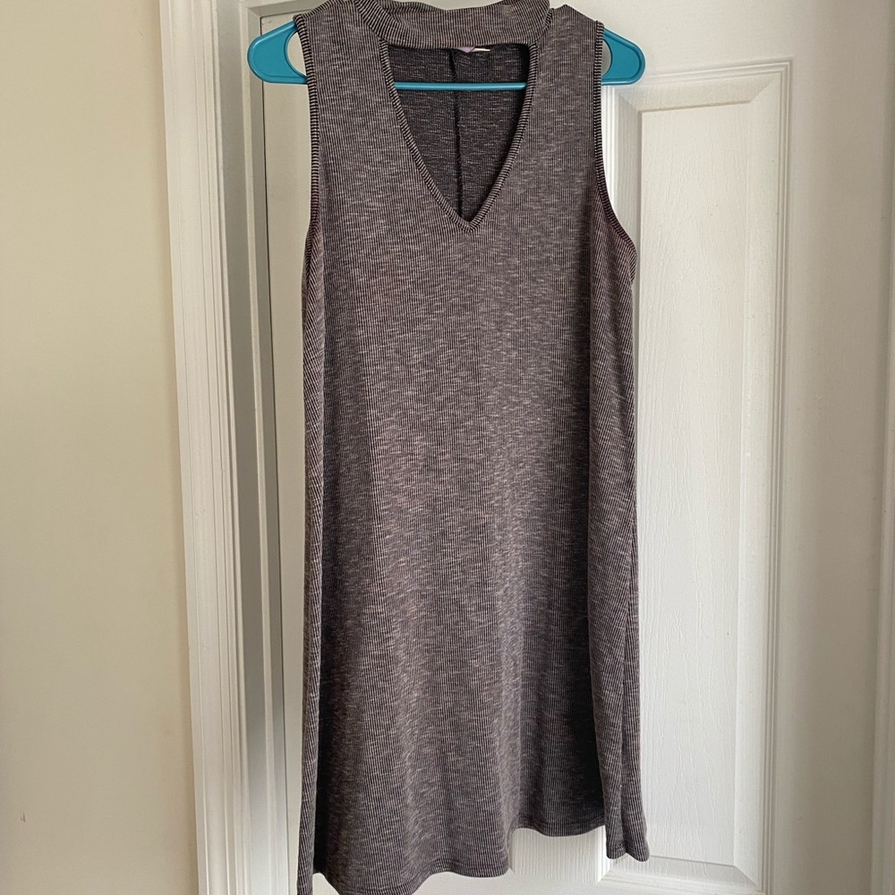 Alya dress size medium